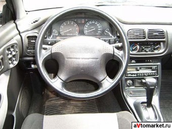 1997 Subaru Impreza Pictures