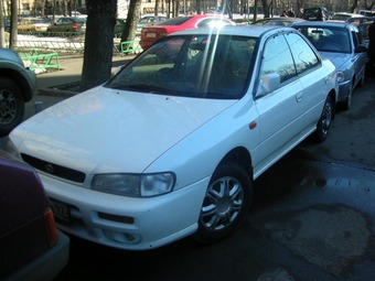 1998 Subaru Impreza Photos