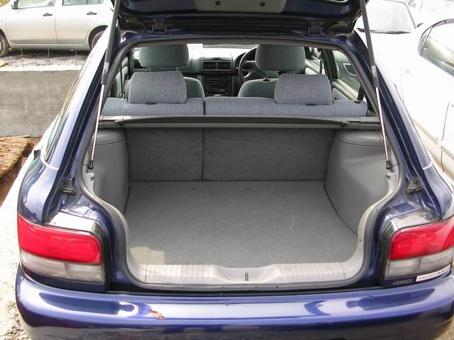 1999 Subaru Impreza Pictures