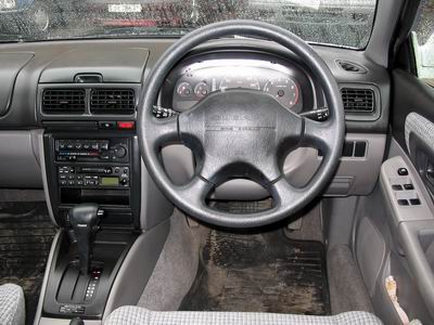 1999 Subaru Impreza Photos
