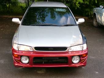 1999 Subaru Impreza Pictures