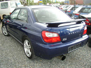 2000 Subaru Impreza Photos