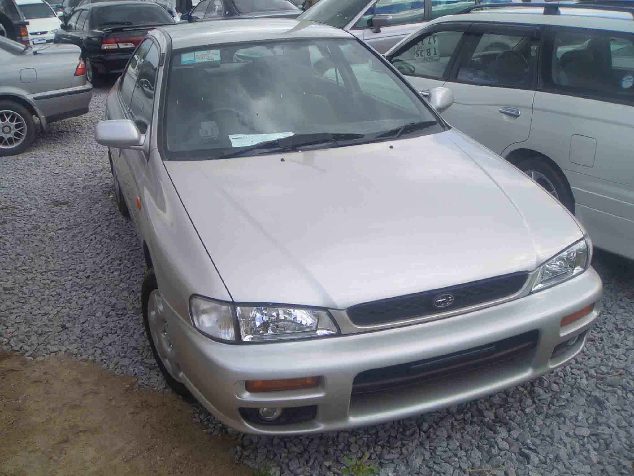 2000 Subaru Impreza Photos