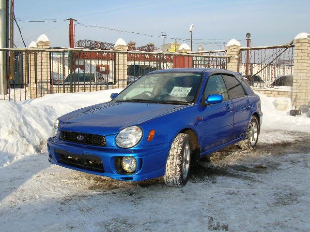 2000 Subaru Impreza Photos