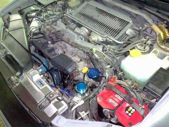 2000 Subaru Impreza Pictures