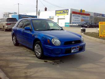 2000 Subaru Impreza Pictures