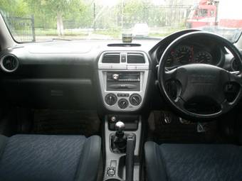 2000 Subaru Impreza Photos