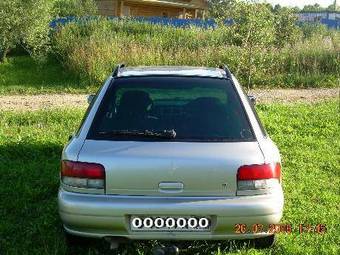 2000 Subaru Impreza Pictures