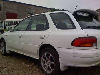 2000 Subaru Impreza Images