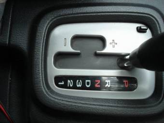 2000 Subaru Impreza Pictures