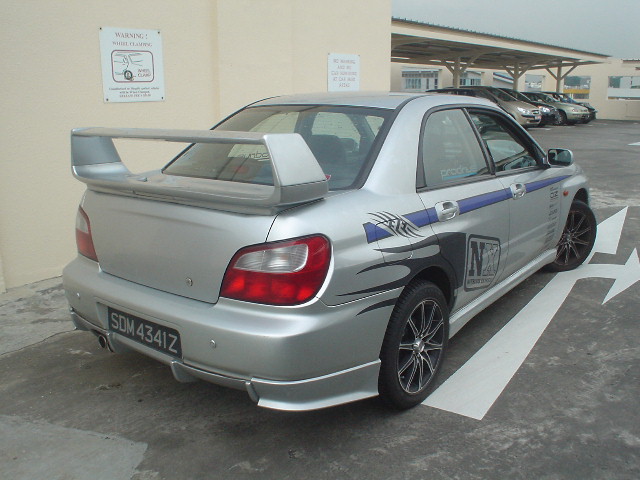 2001 Subaru Impreza Pictures