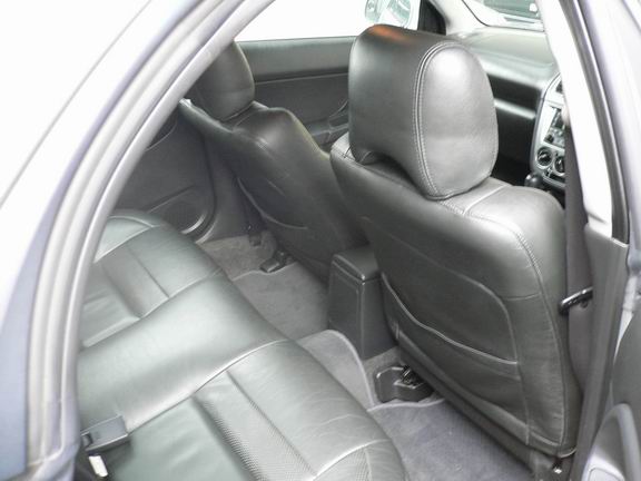 2001 Subaru Impreza Pictures
