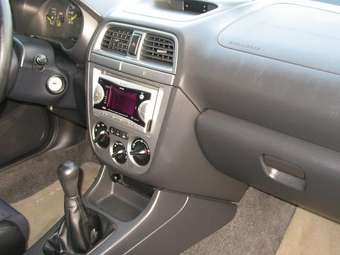 2001 Subaru Impreza Photos