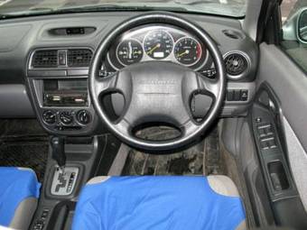2001 Subaru Impreza Pictures