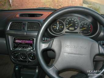 2001 Subaru Impreza Photos