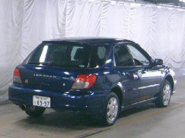 2002 Subaru Impreza Photos