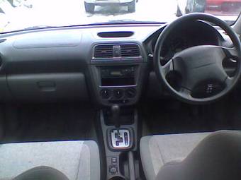2002 Subaru Impreza Photos
