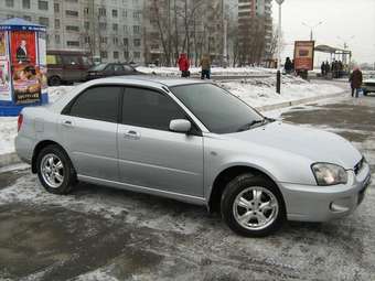 2003 Subaru Impreza Pictures