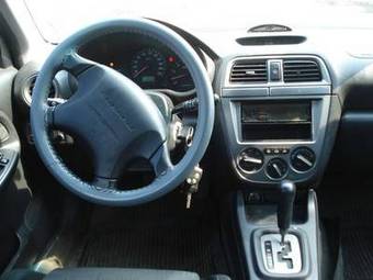 2003 Subaru Impreza Pictures