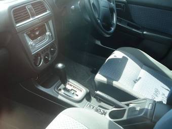 2003 Subaru Impreza Photos
