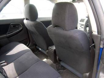 2003 Subaru Impreza Pics