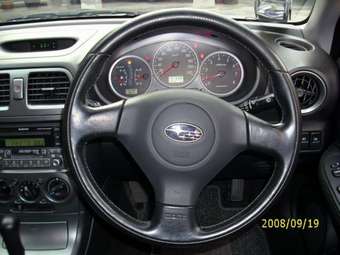 2004 Subaru Impreza Images