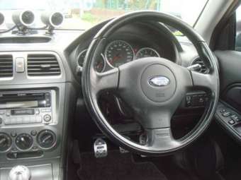 2004 Subaru Impreza Photos