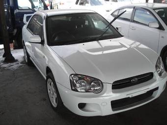2004 Subaru Impreza Pictures