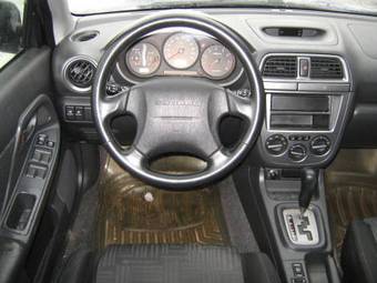 2004 Subaru Impreza Photos