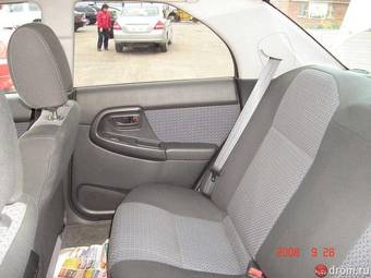 2004 Subaru Impreza Photos