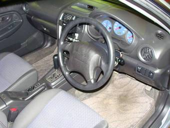 2004 Subaru Impreza Photos
