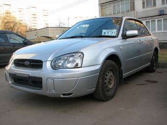 2004 Subaru Impreza Images
