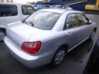2004 Subaru Impreza Photos