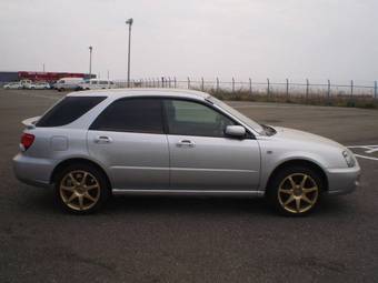 2004 Subaru Impreza Pictures
