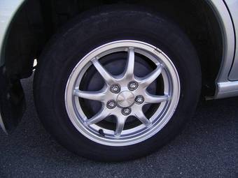 2004 Subaru Impreza Pictures