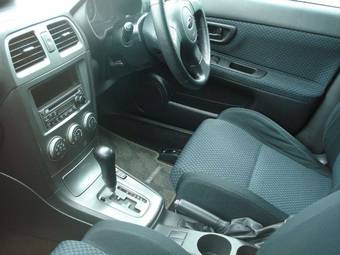 2004 Subaru Impreza Pics