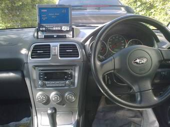 2004 Subaru Impreza Photos