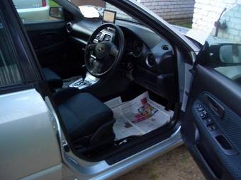 2004 Subaru Impreza Pictures