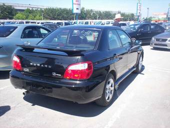 2004 Subaru Impreza Pictures