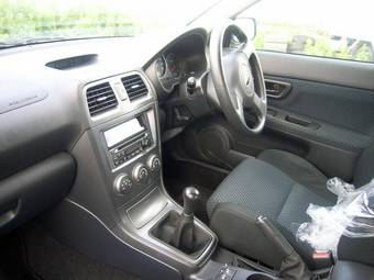 2004 Subaru Impreza Wallpapers