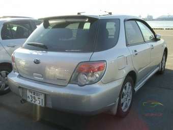 2005 Subaru Impreza Photos