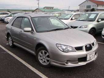 2005 Subaru Impreza Photos