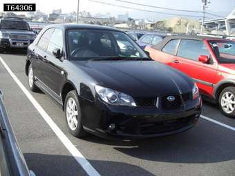 2005 Subaru Impreza Pictures