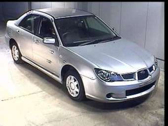 2005 Subaru Impreza Photos