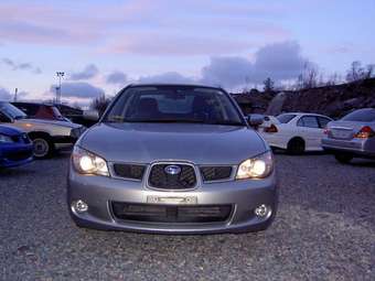 2005 Subaru Impreza Pictures