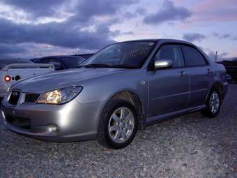2005 Subaru Impreza Photos