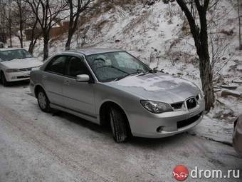 2005 Subaru Impreza Pictures