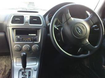 2005 Subaru Impreza Pics