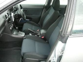 2005 Subaru Impreza Pics