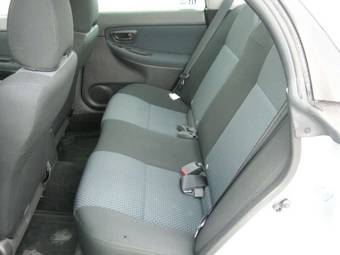 2005 Subaru Impreza Pictures